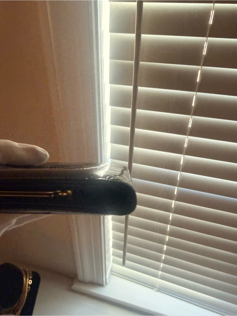 Authentic Chanel Timeless CC Patent Kisslock Wallet - Circa 1997-1999 - Picture 7 of 12